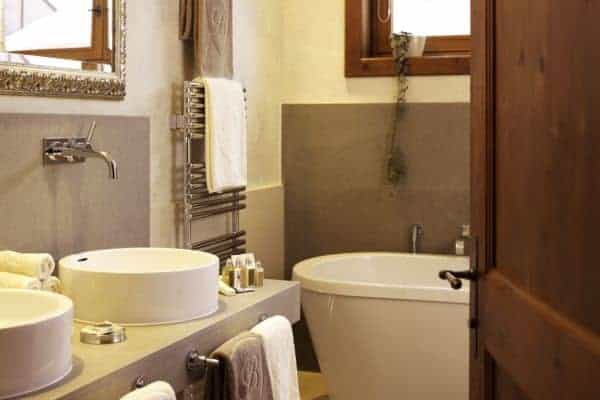 Apartment Zarif: Bathroom