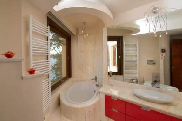 Villa Calliope-Bathroom