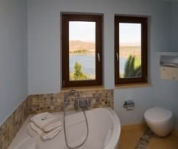 Villa Calliope-Bathroom