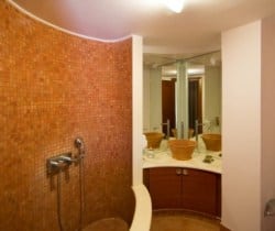 Villa Calliope-Bathroom