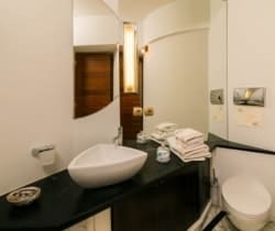 Villa Calliope-Bathroom