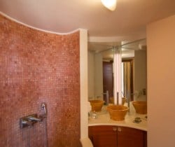 Villa Calliope-Bathroom