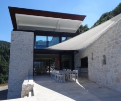 Villa-Aquila-Al-fresco-dining-area
