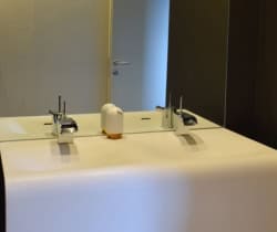 Villa-Aquila-Bathroom