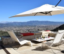 Villa-Aquila-Outdoor-chill-out-area