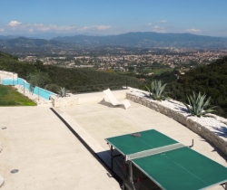 Villa-Aquila-Ping-pong-table