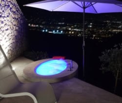 Villa-Aquila-Jacuzzi