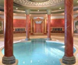 Villa Moonstone: Indoor swimming pool