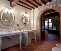 Villa Ombrone: Bathroom