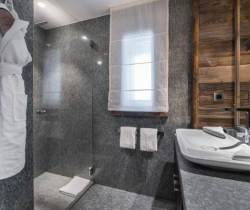 Chalet-Ilanis-Bathroom
