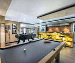 Chalet-Ilanis-Games-room
