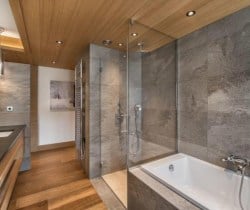 Chalet Morgana-Bathroom