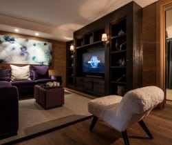 Chalet Artus-Tv room