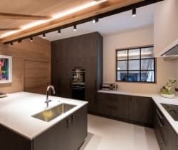 Chalet-Chaudanne-Kitchen