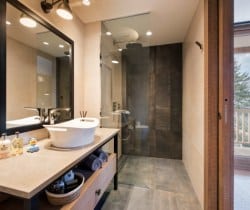 Chalet-Renarde-Bathroom