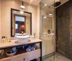 Chalet-Renarde-Bathroom