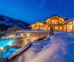 Chalet Tristan-Swimming pool