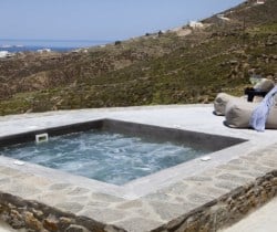 Villa Asteria-Out door jacuzzi