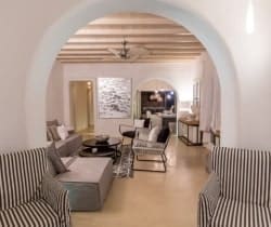 Villa Calantha-Living area