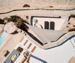 Villa-Calantha-Bedroom-terrace