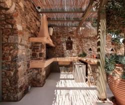 Villa-Calantha-Barbecue-area