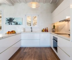Villa Damara-Kitchen