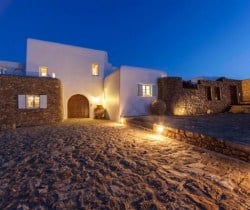 Villa Doria-Night views