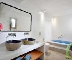 Villa Hali-Bathroom
