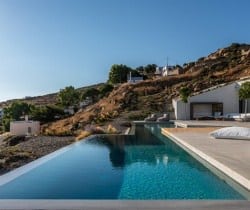 Villa-Infinity-Swimming-pool