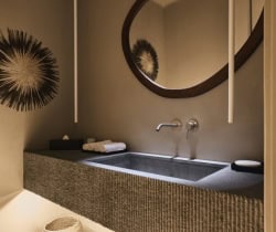 Villa-Isimeria-Bathroom