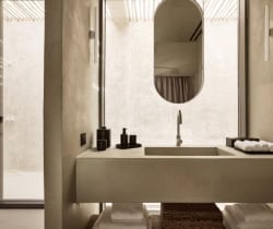 Villa-Isimeria-Bathroom