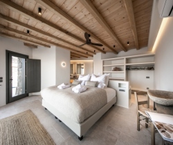 Villa-Tori-Bedroom