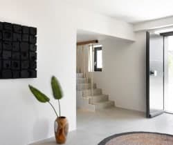 Villa-Waterfall-Entrance