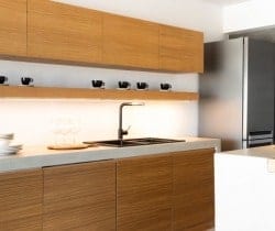 Villa-Waterfall-Kitchen