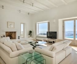 Villa Zinnia-Living room