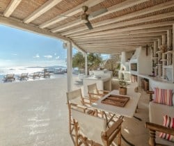 Villa Zinnia-Al fresco dining area
