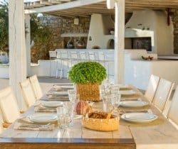 Villa Zinnia-Al fresco dining area