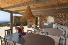 Villa-StellaMaris-Al-fresco-dining-and-lounge-area-by-the-pool