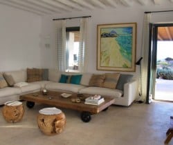 Villa Valora-Living room