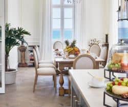 Villa-Red-Chalet-Kitchen
