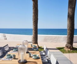 Villa-Red-Chalet-Al-fresco-dining-area