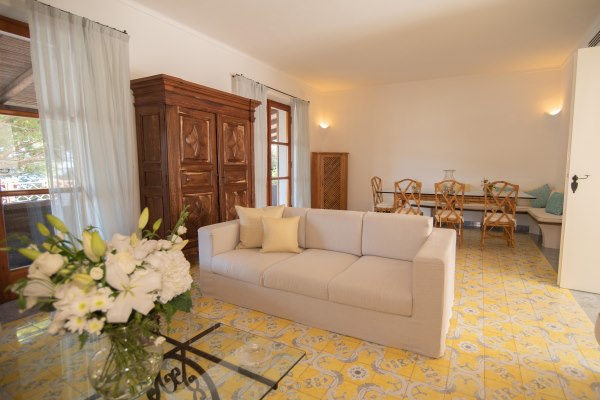 Villa-Incanto-Living-and-dining-areas