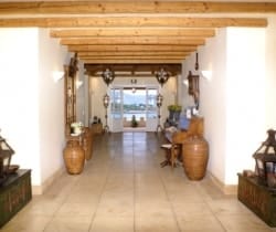 02Villa-Ianthe-Entrance