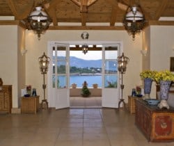 04Villa-Ianthe-Living-room