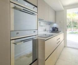 Villa-Trevo-Kitchen
