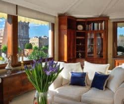 Apartment-Bellezza-Living-area