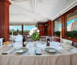 Apartment-Bellezza-Dining-area