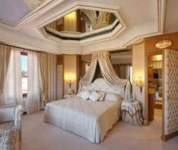 Apartment-Bellezza-Master-bedroom