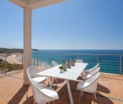 Villa-Mar-a-Vista-Al-fresco-dining-area