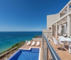 Villa-Mar-a-Vista-Al-fresco-dining-area
